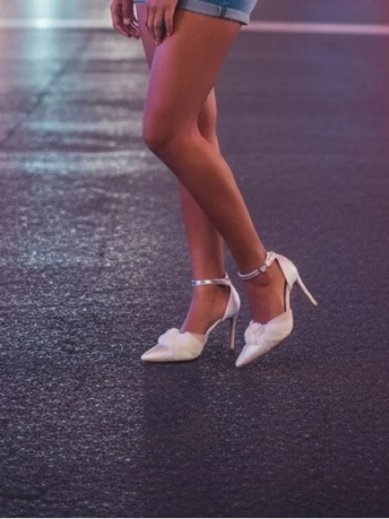 Jewel Badgley Mischka Federica Satin Knot Stiletto Pumps Women’s 9M - Picture 3 of 12